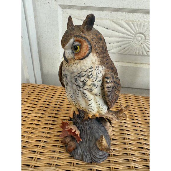 Vintage 70's Lenox Bisque Porcelain Great Horned Owl Figurine 8" - Picture 3 of 12